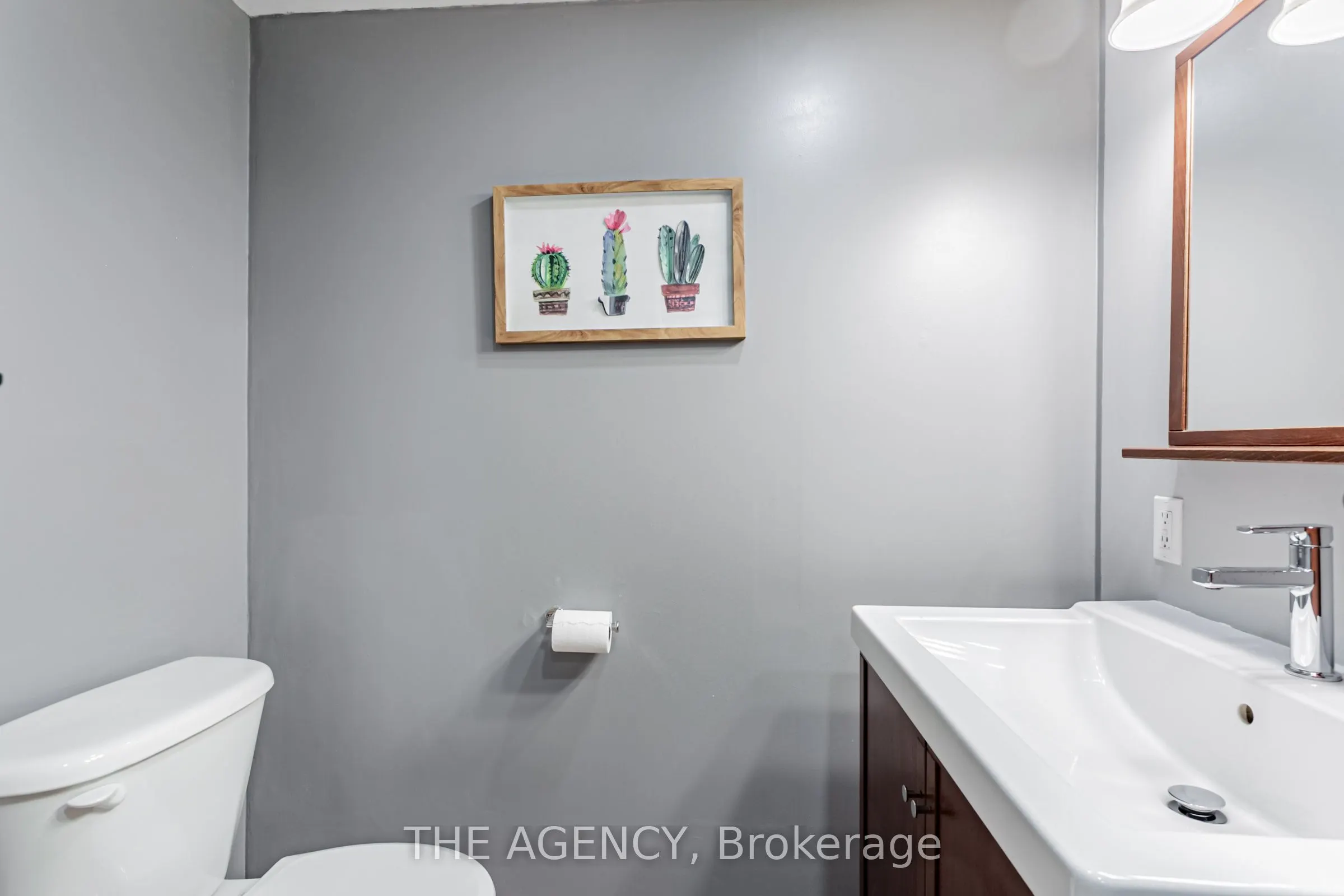 84 Blackthorn Lane