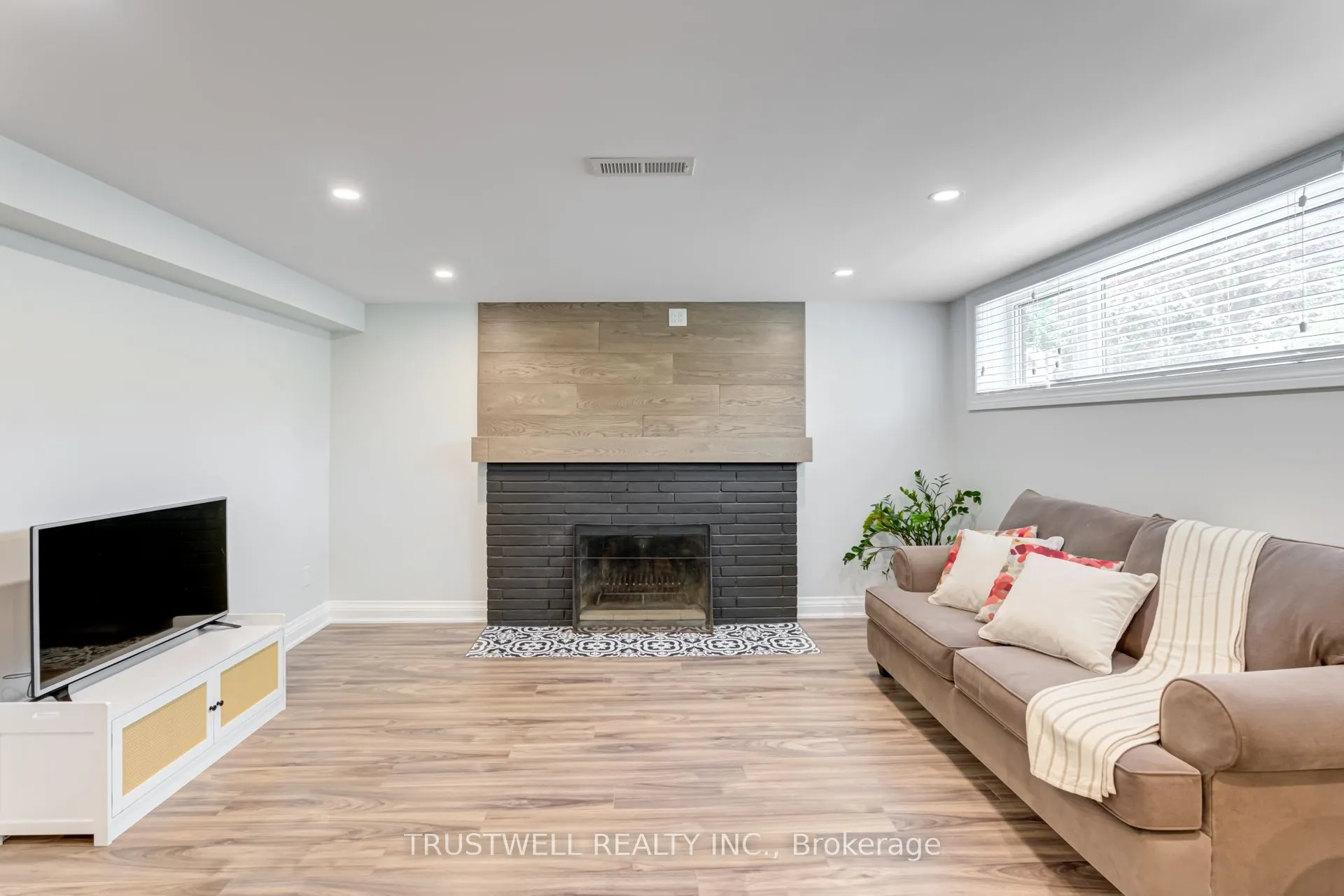 101 Wincott Drive