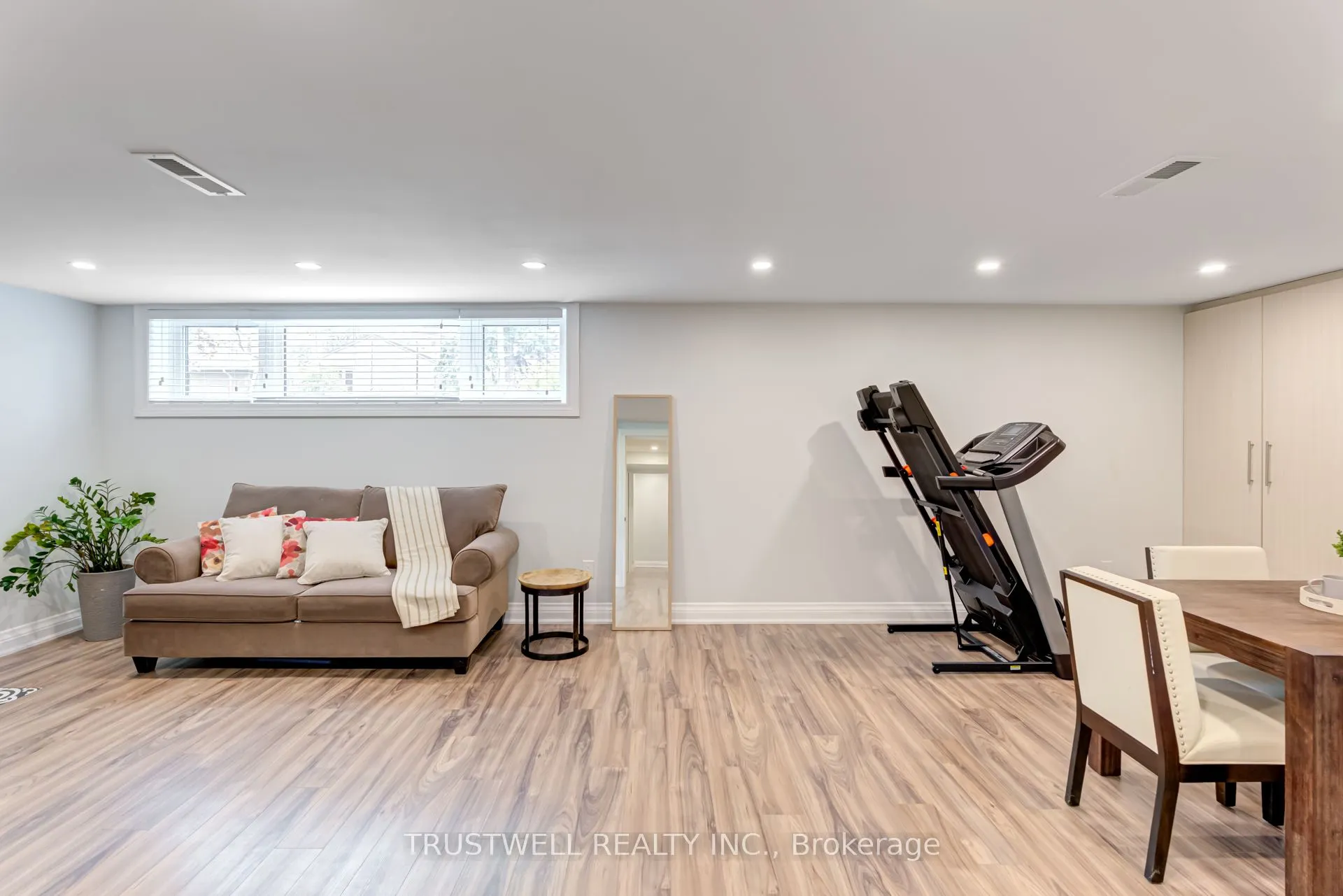 101 Wincott Drive