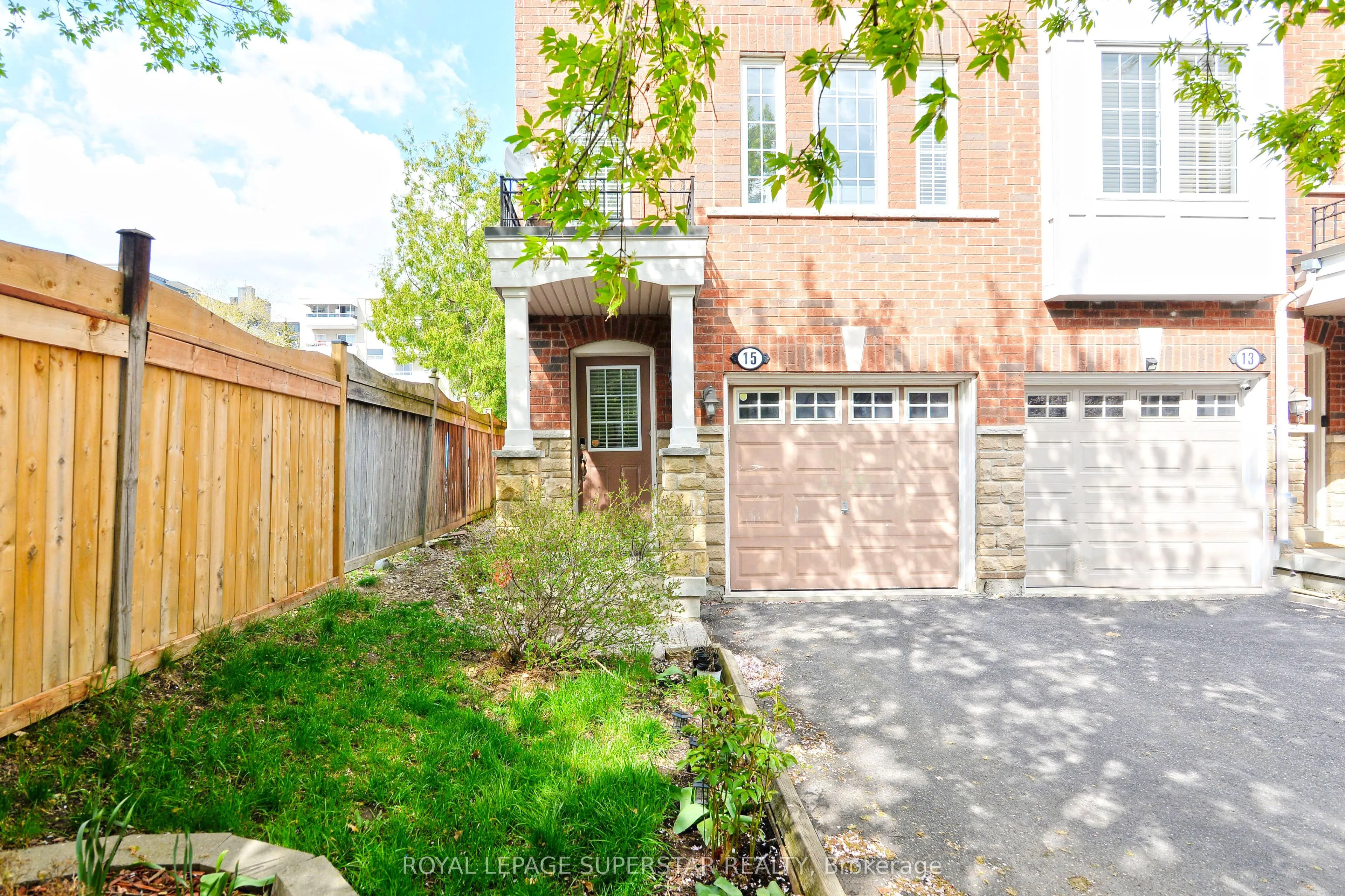 15 Gemstone Lane