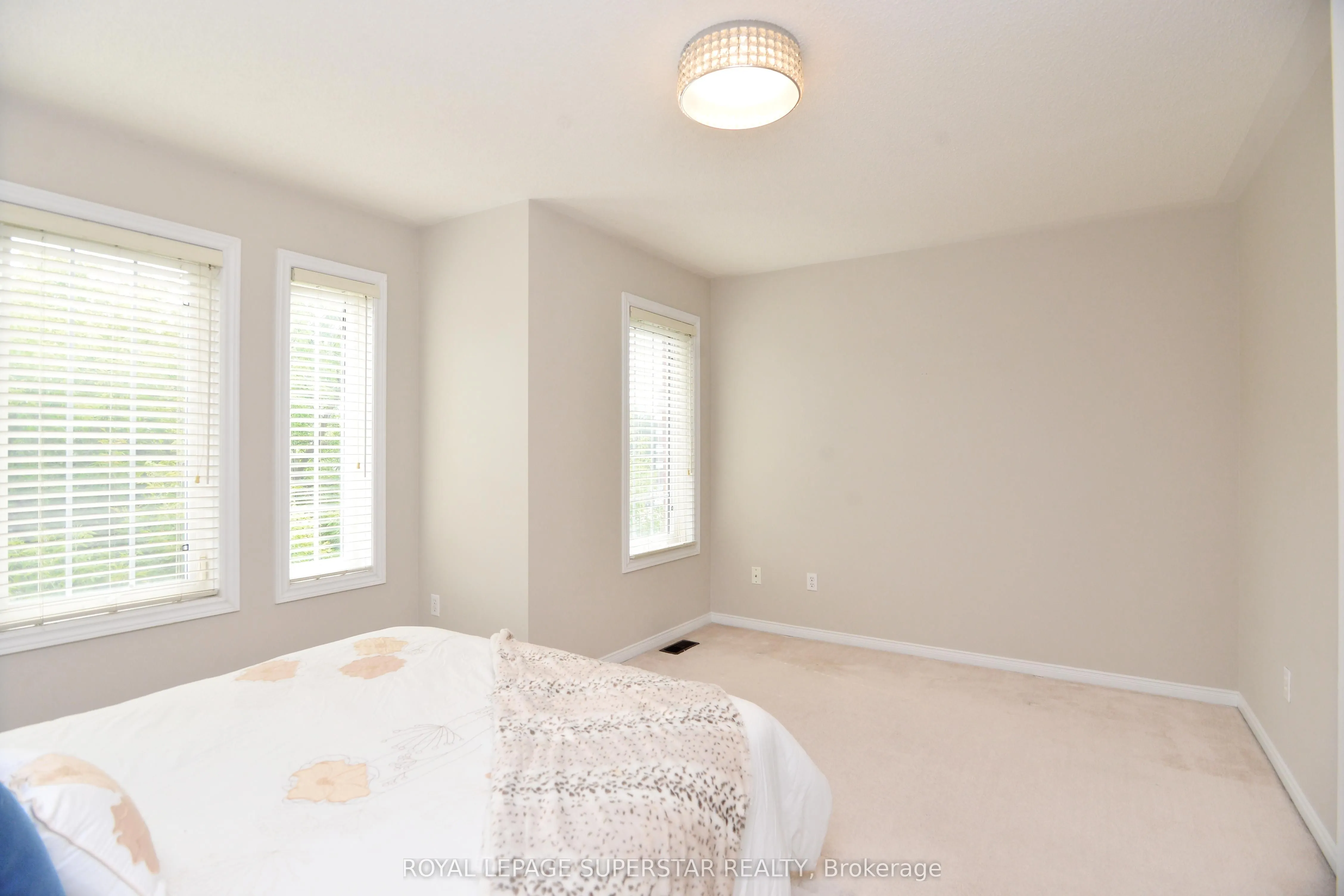 15 Gemstone Lane
