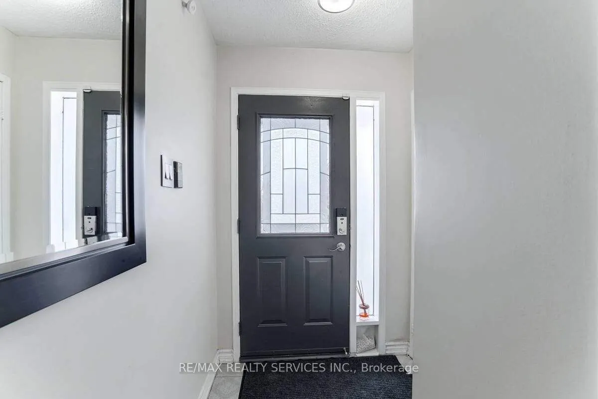 6888 Dillingwood Drive