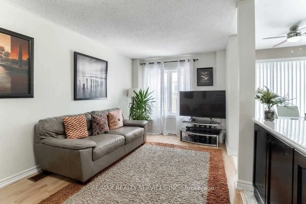 6888 Dillingwood Drive