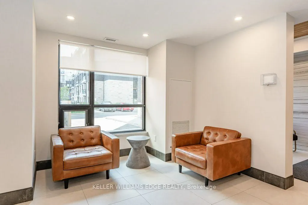 340 Plains Road E, #106
