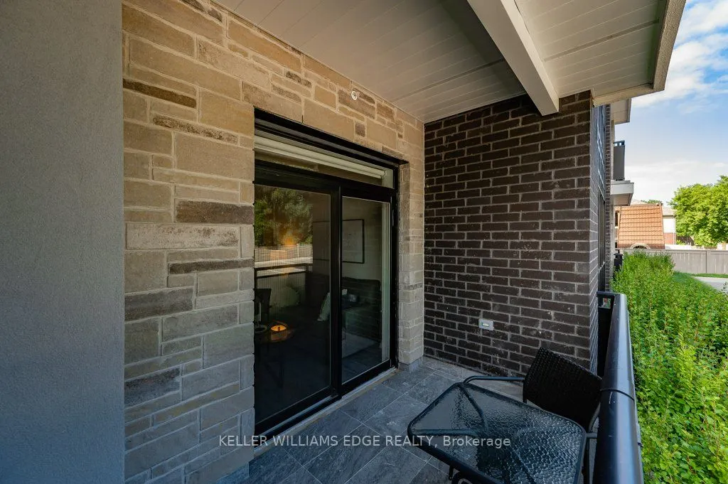 340 Plains Road E, #106