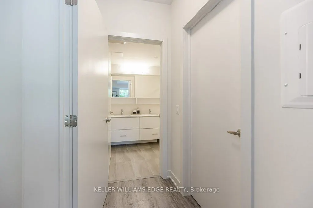 340 Plains Road E, #106
