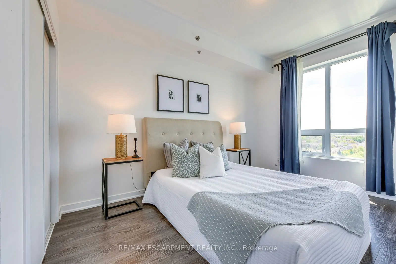 2490 Old Bronte Road, #613