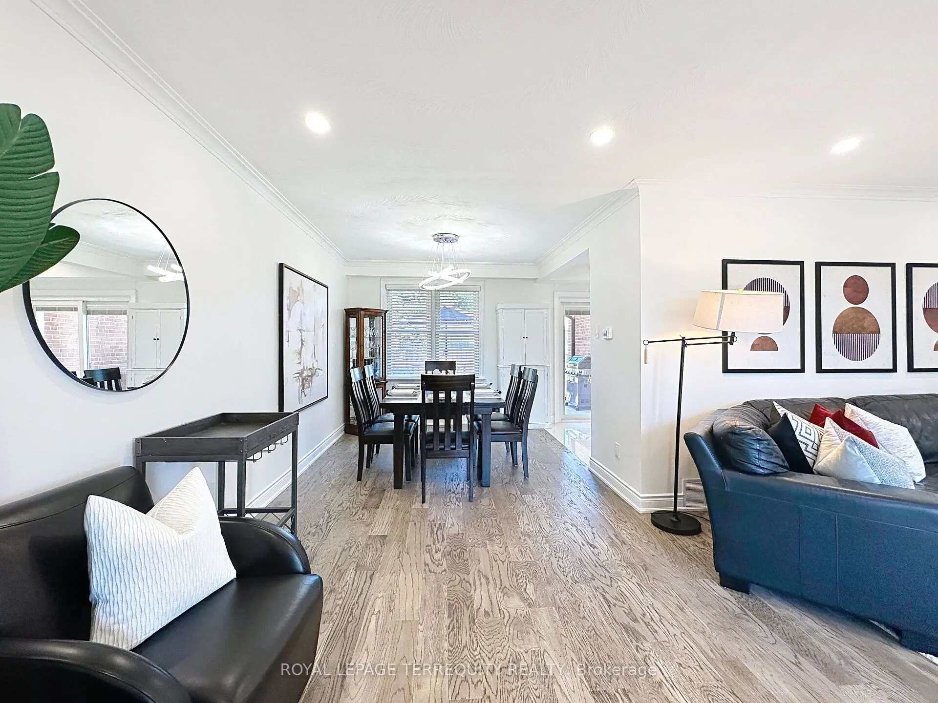 16 Pagebrook Drive