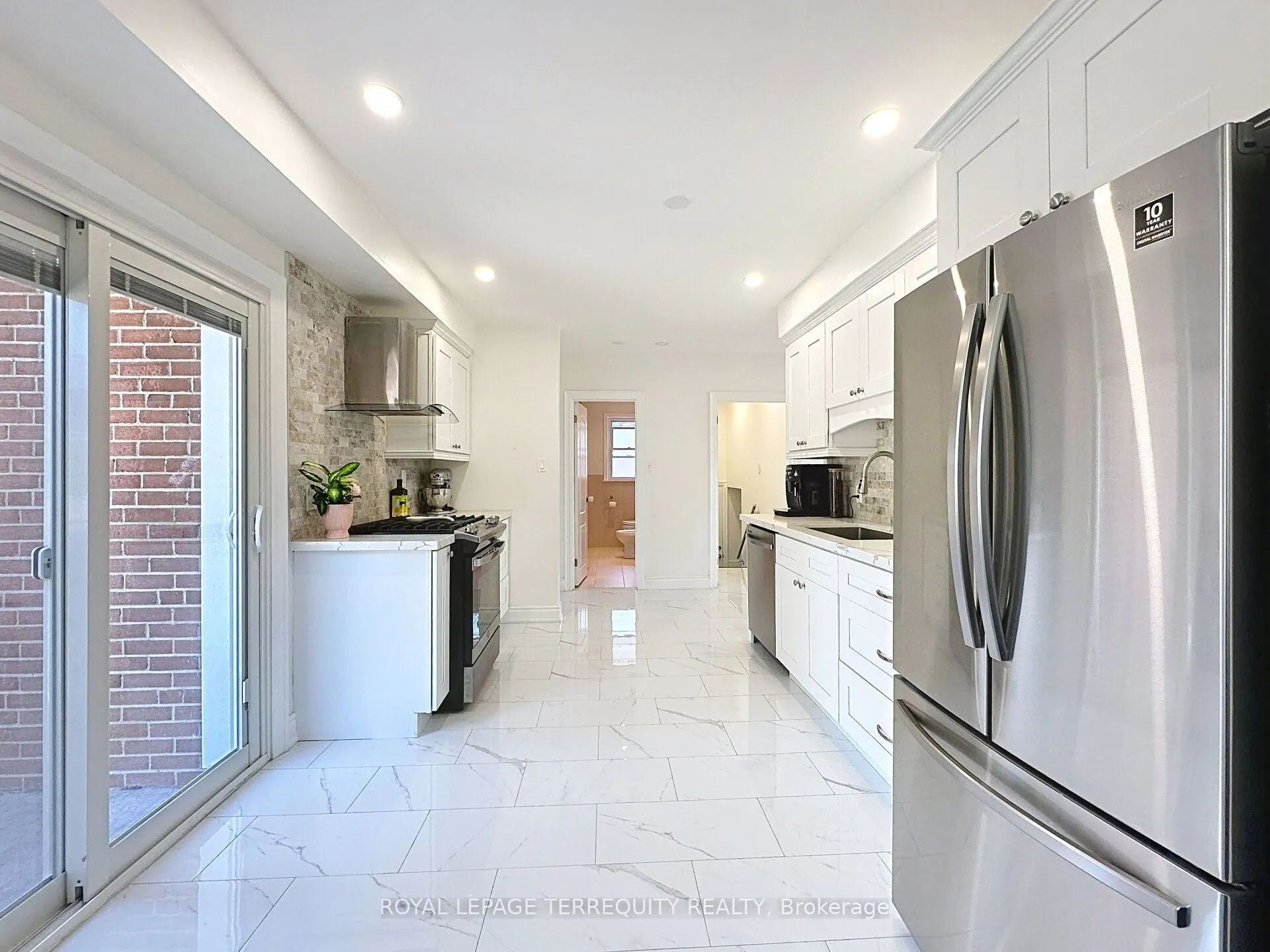 16 Pagebrook Drive