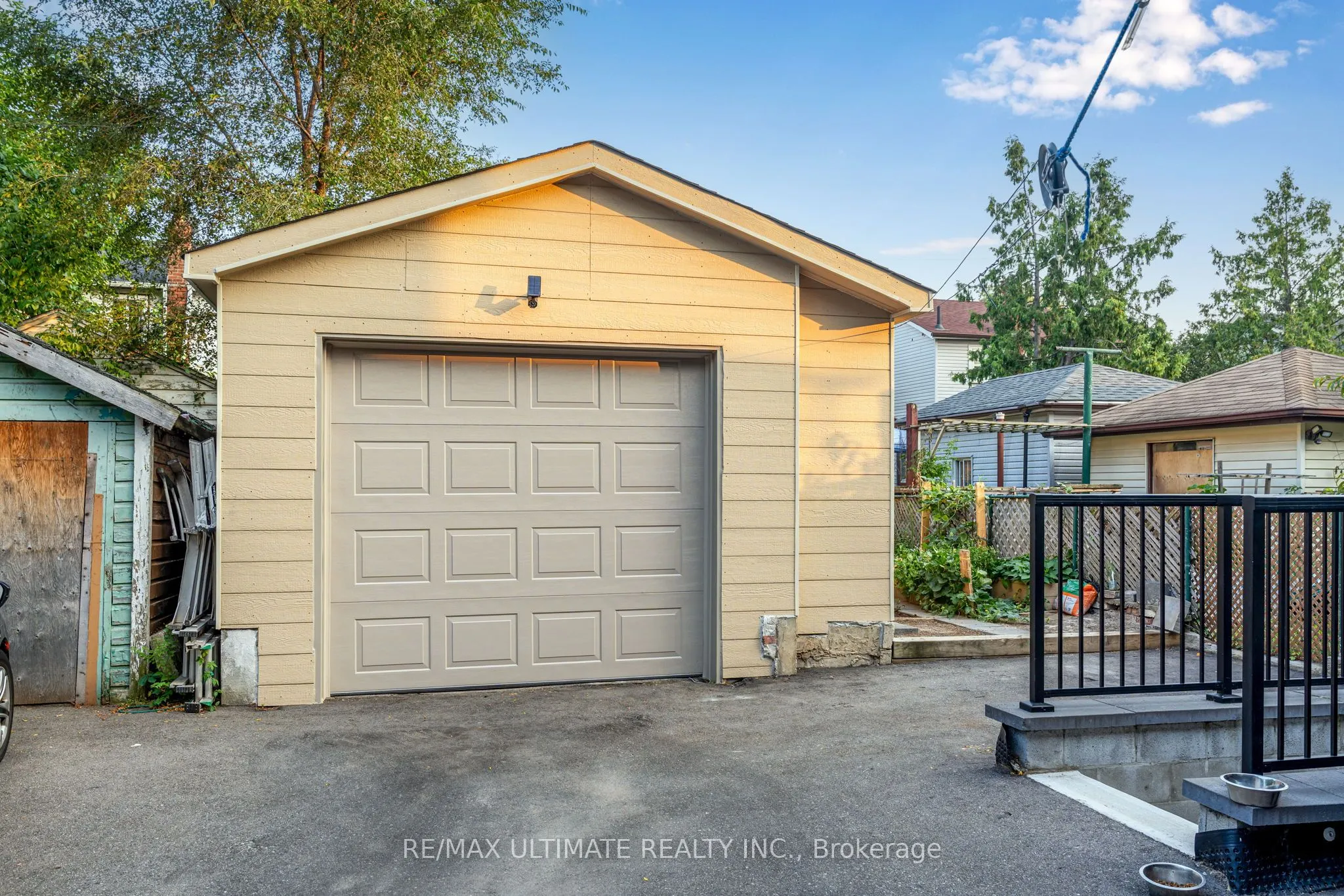 47 Mahoney Avenue