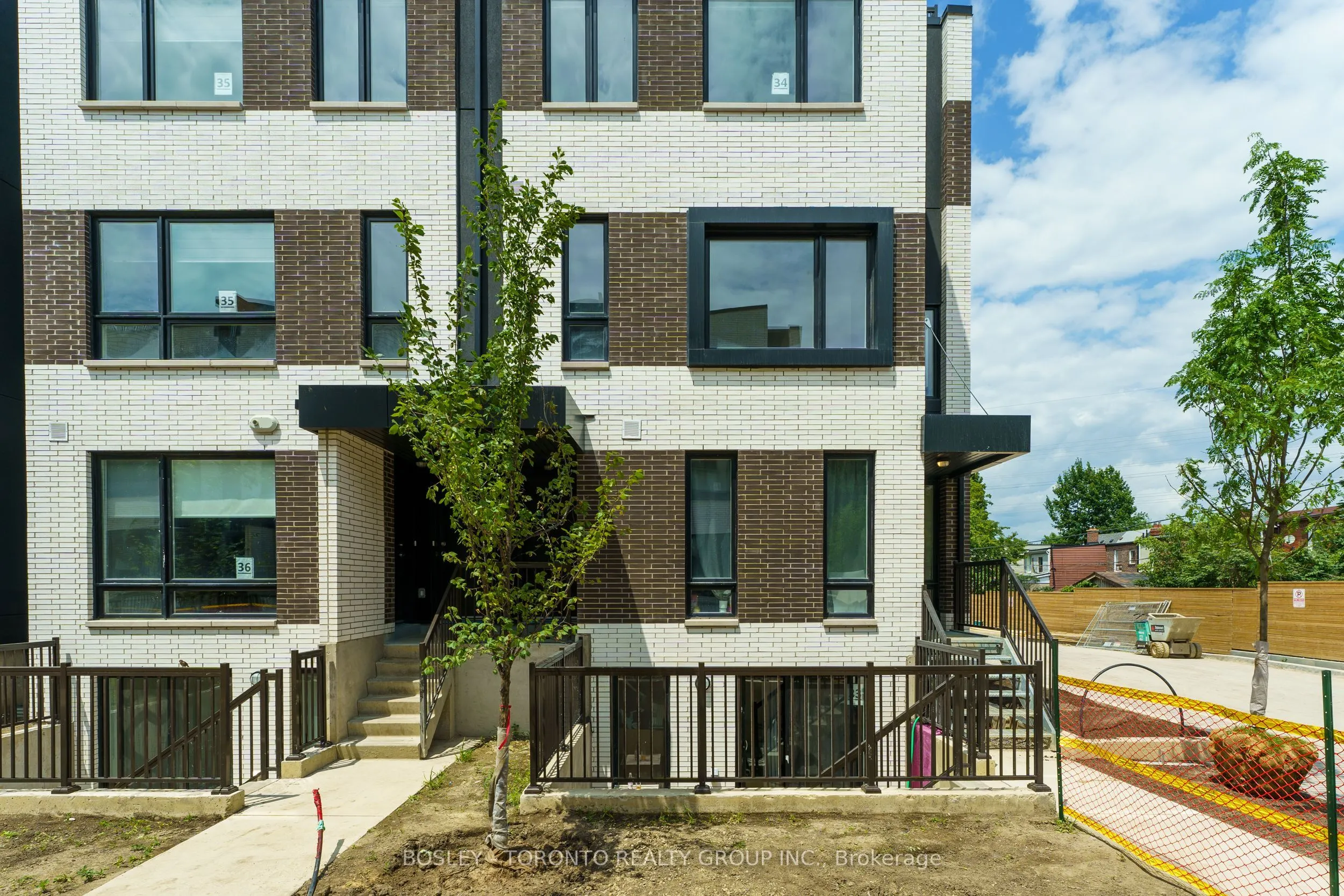 30 Ed Clark Gardens, #2