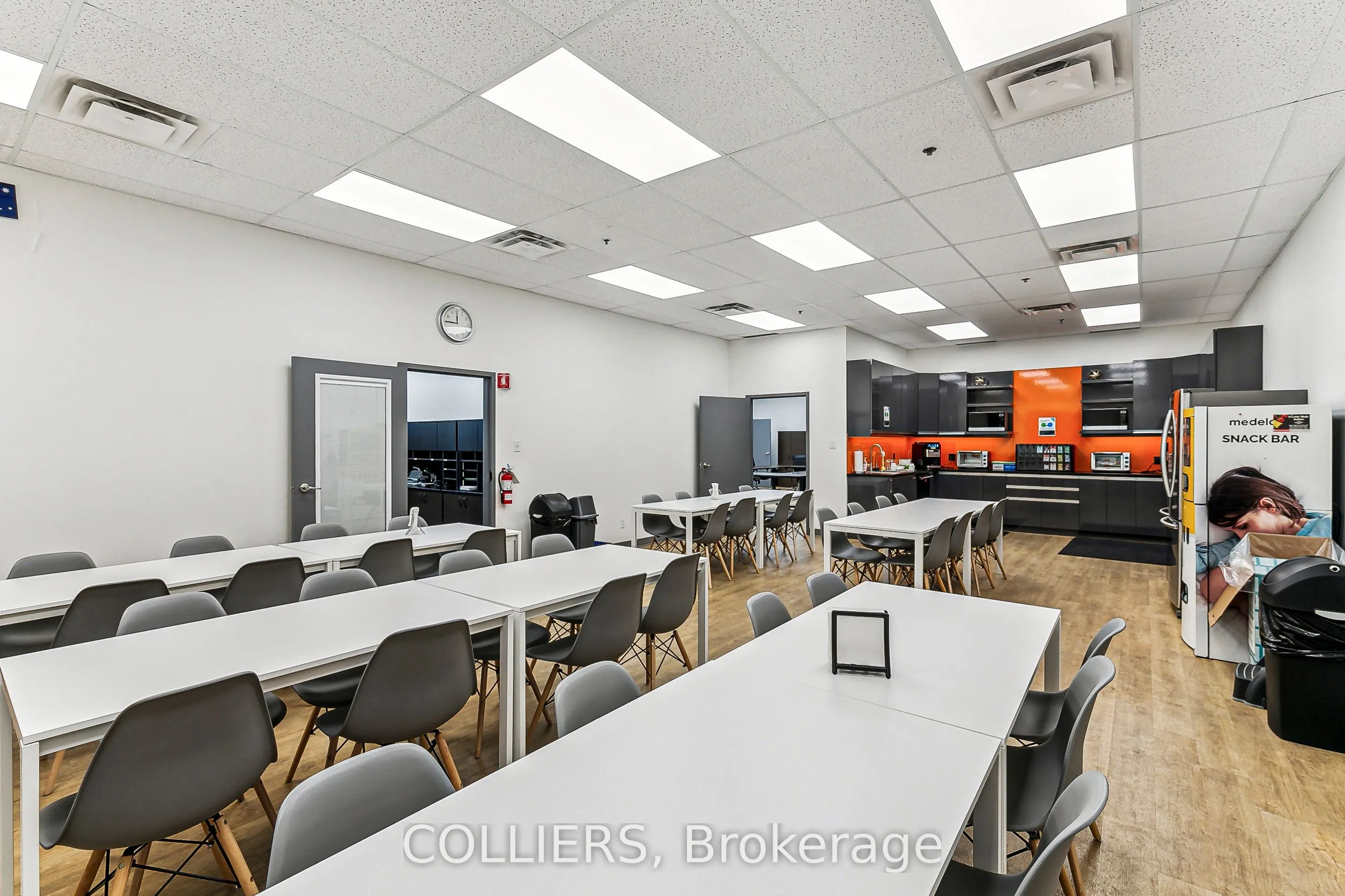 4160 Sladeview Crescent, #7-8