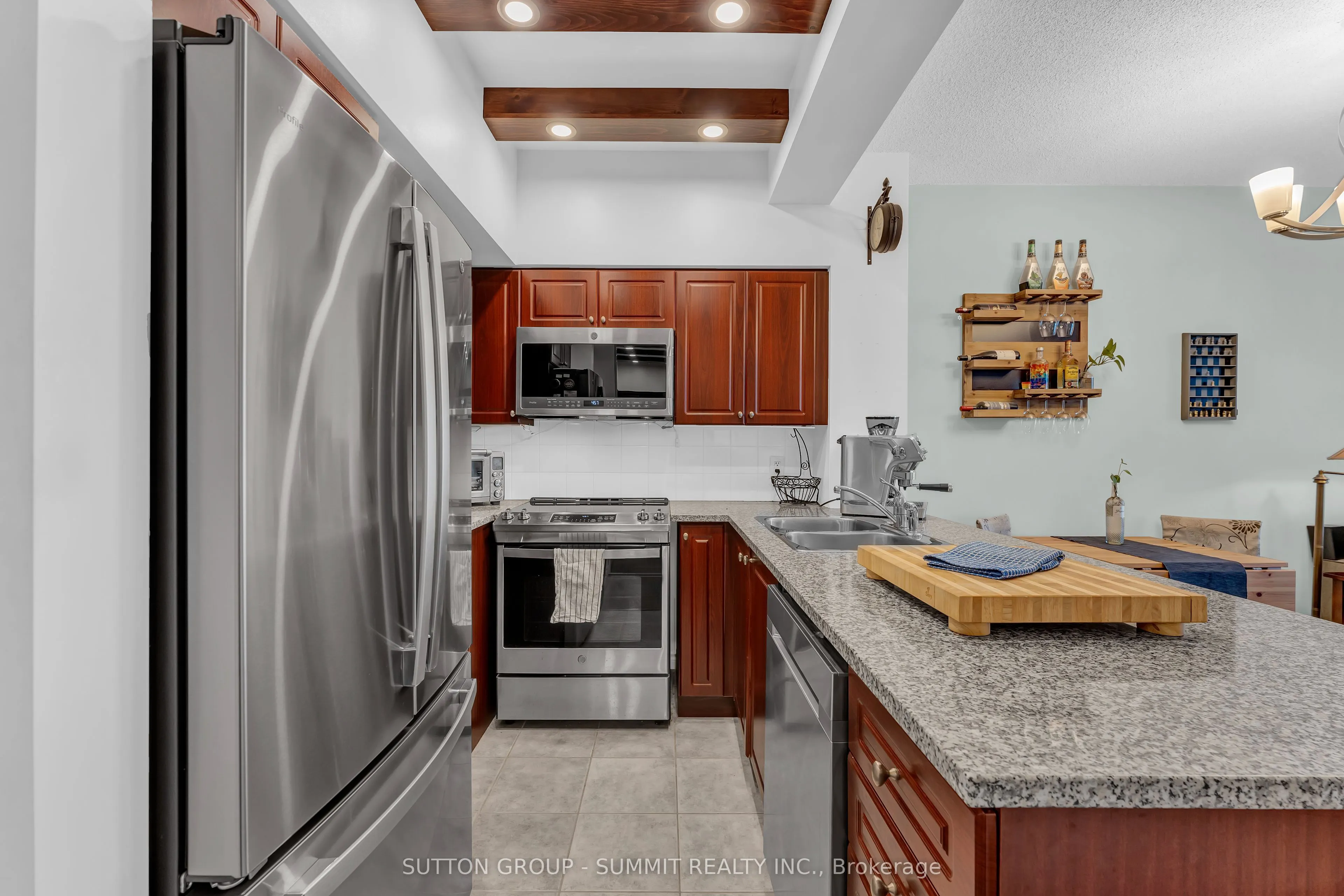 335 RATHBURN Road W, #2103
