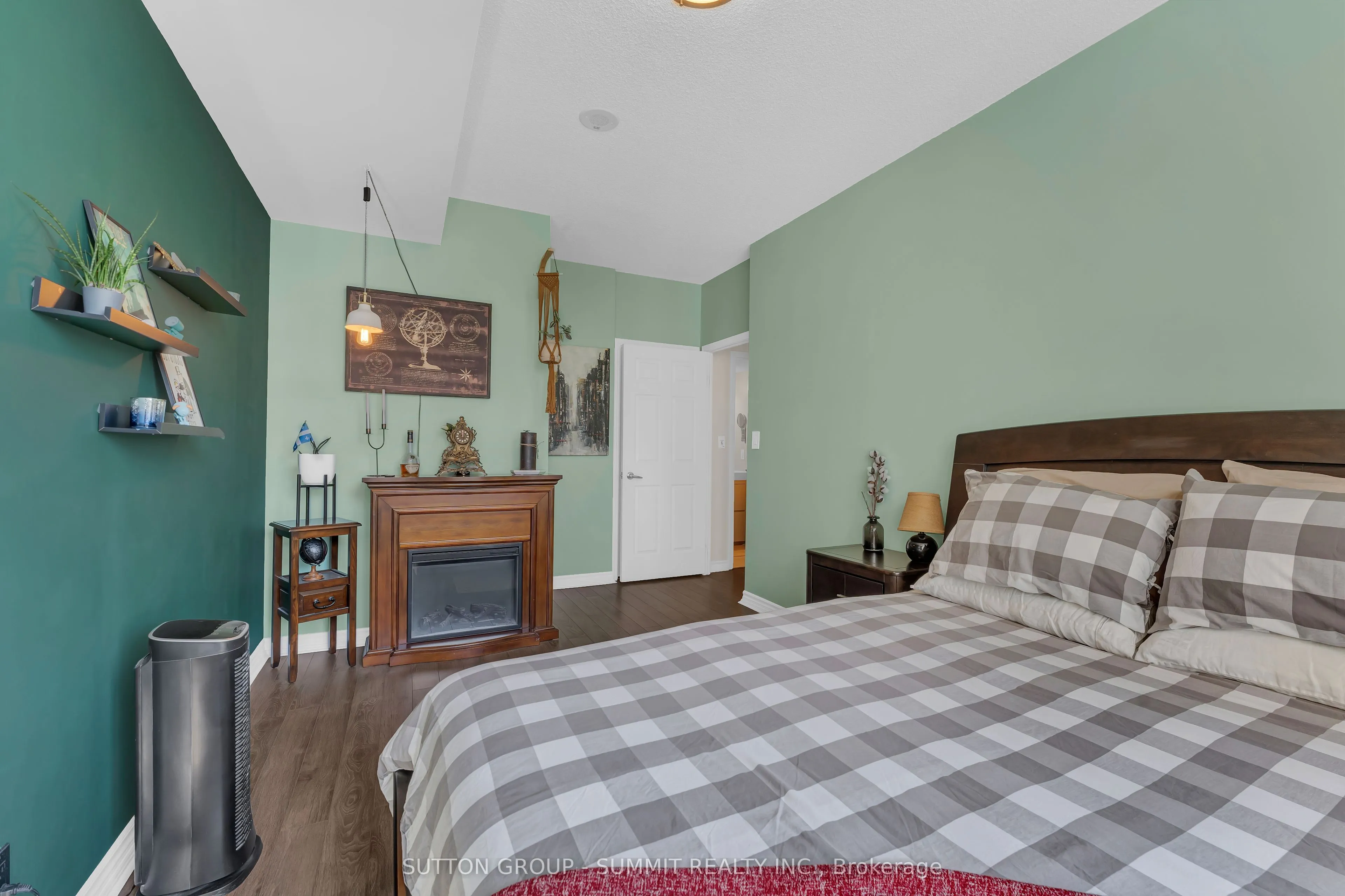 335 RATHBURN Road W, #2103