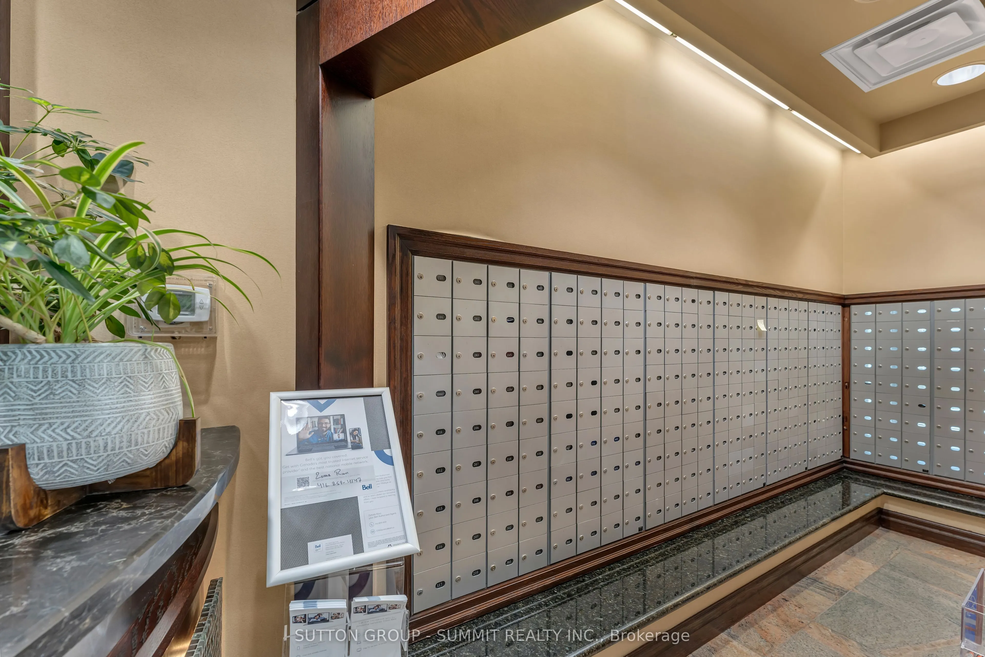 335 RATHBURN Road W, #2103