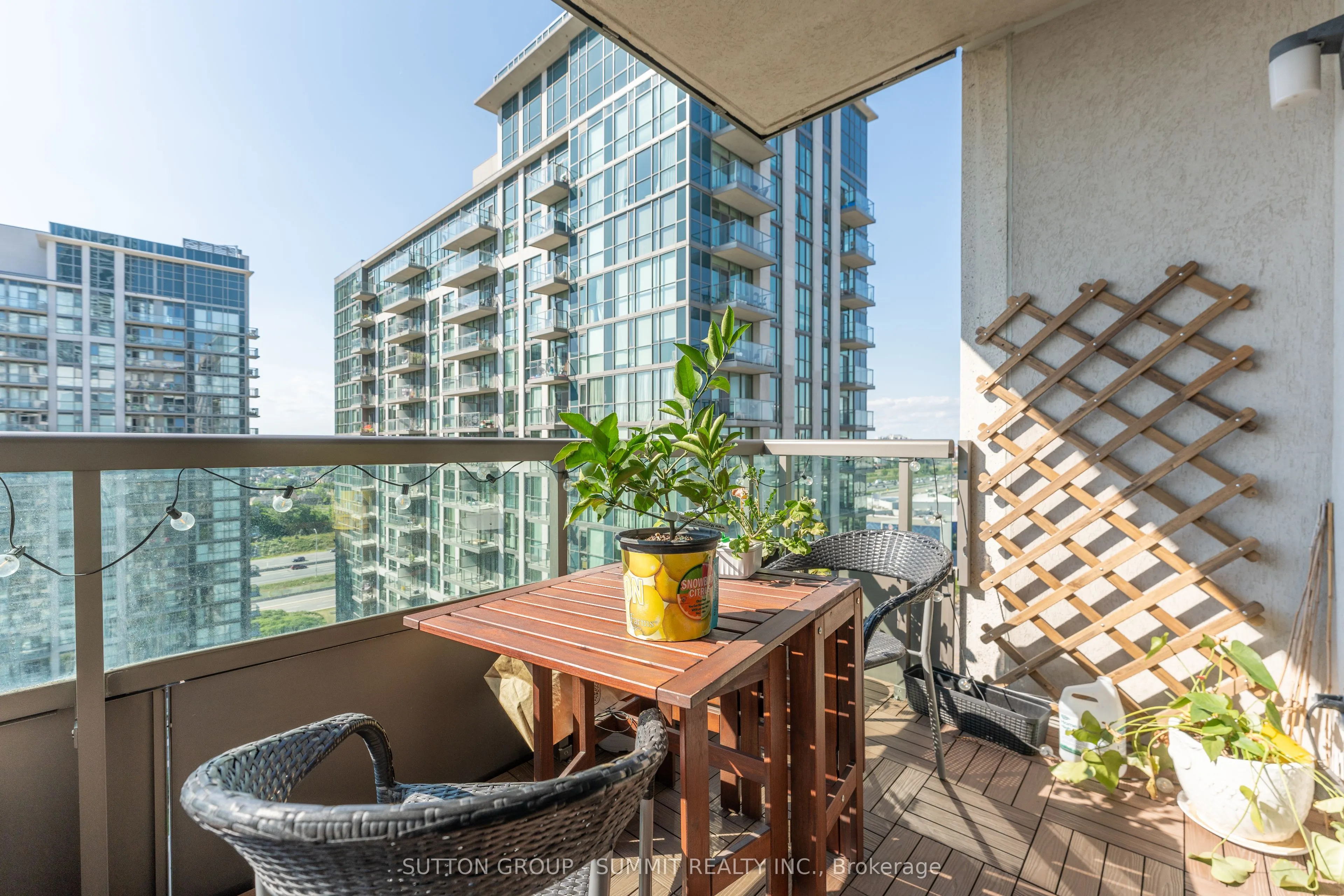 335 RATHBURN Road W, #2103