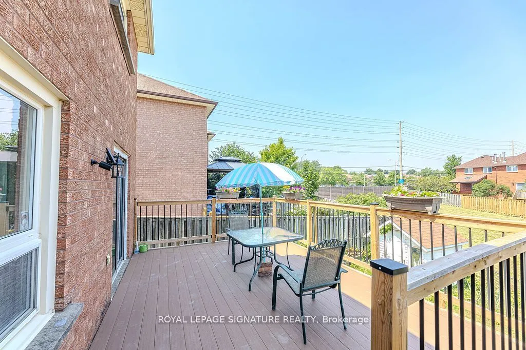 4726 Antelope Crescent