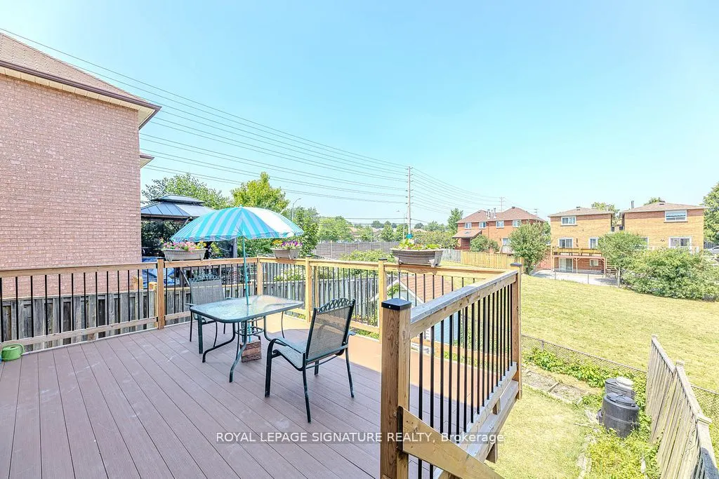4726 Antelope Crescent