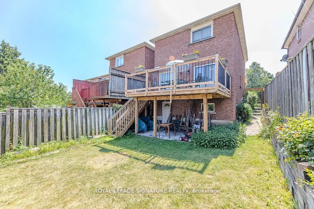 4726 Antelope Crescent