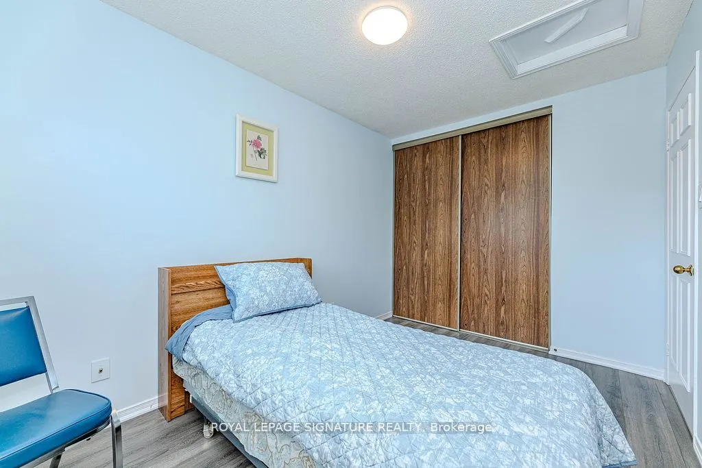 4726 Antelope Crescent