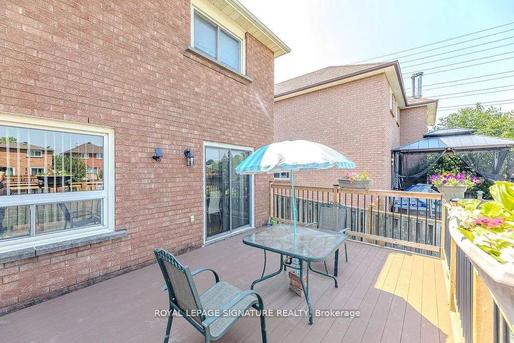 4726 Antelope Crescent