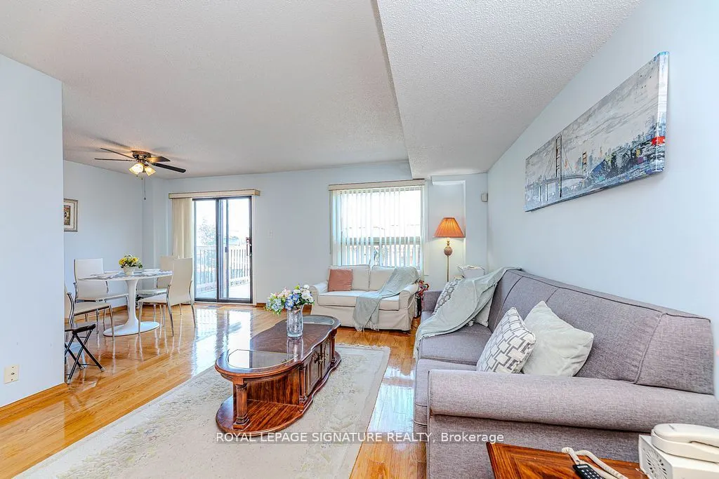 4726 Antelope Crescent