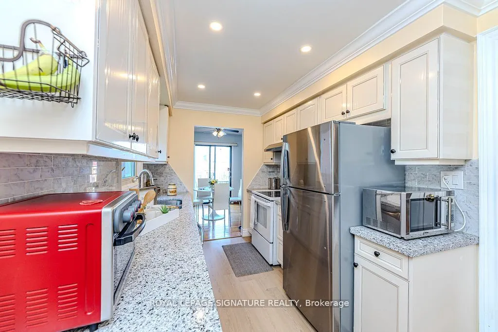 4726 Antelope Crescent