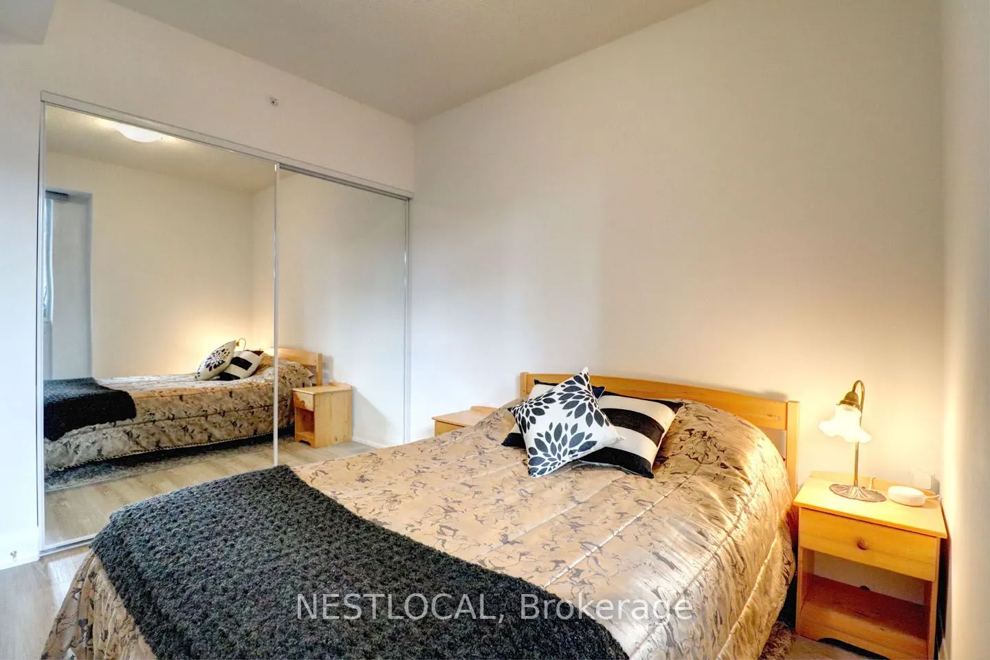 26 Gibbs Road, #451