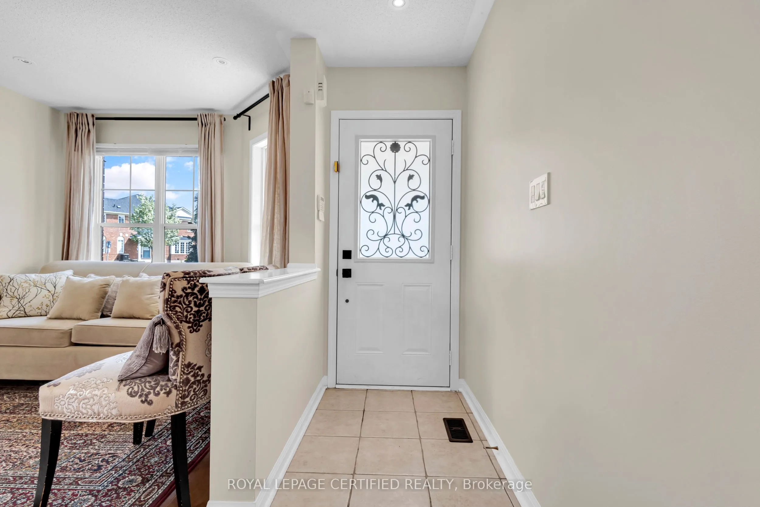34 Tawnie (Upper) Crescent