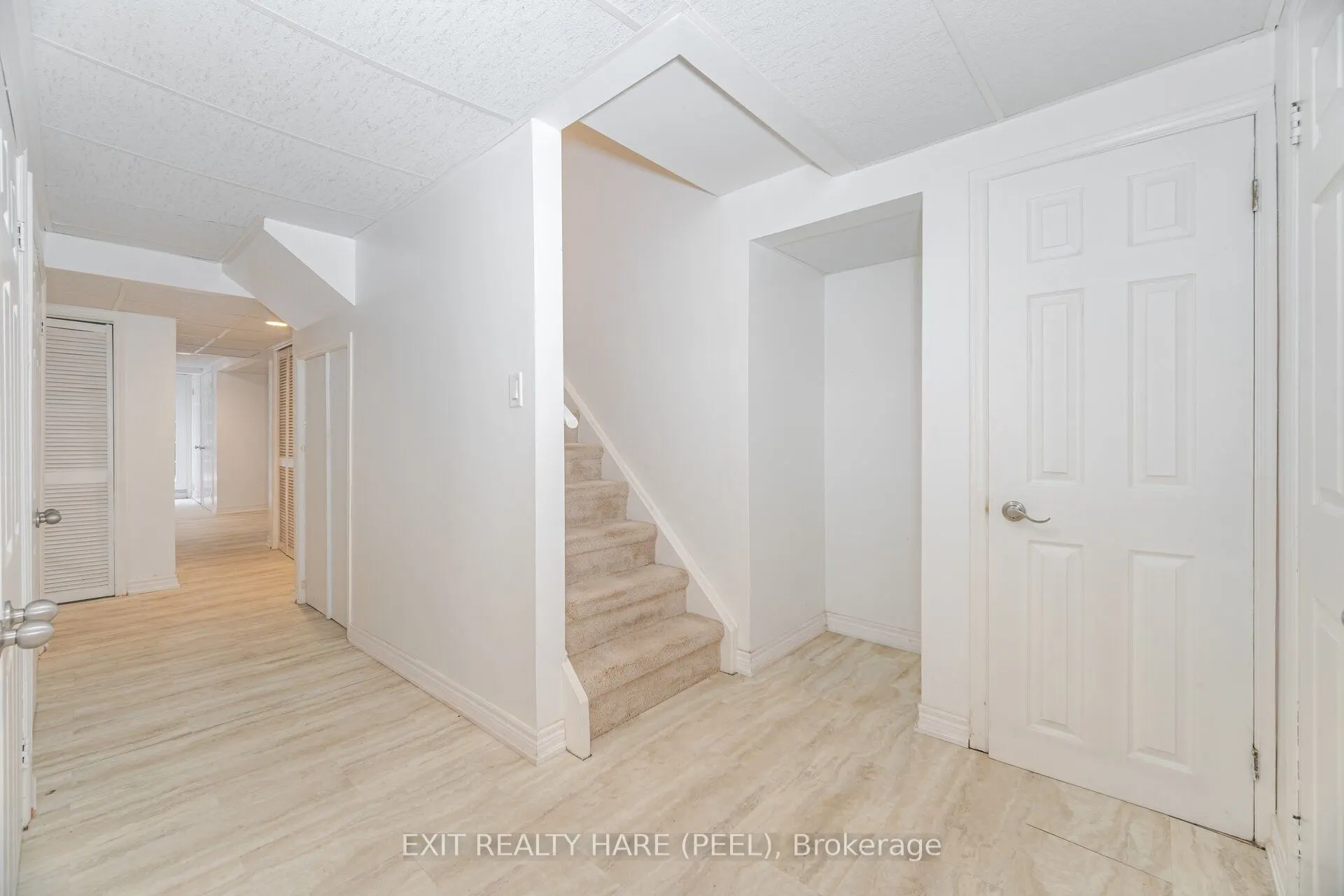 60 Esker Drive