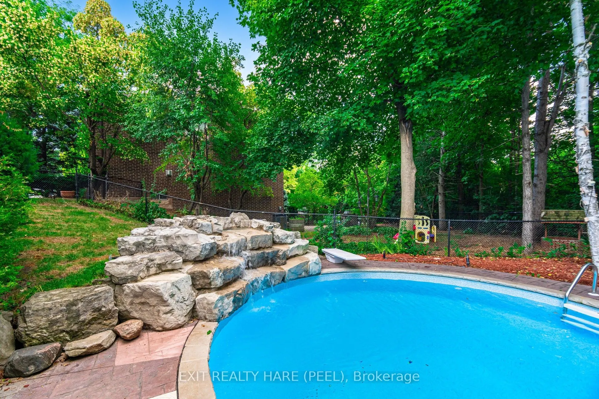 60 Esker Drive