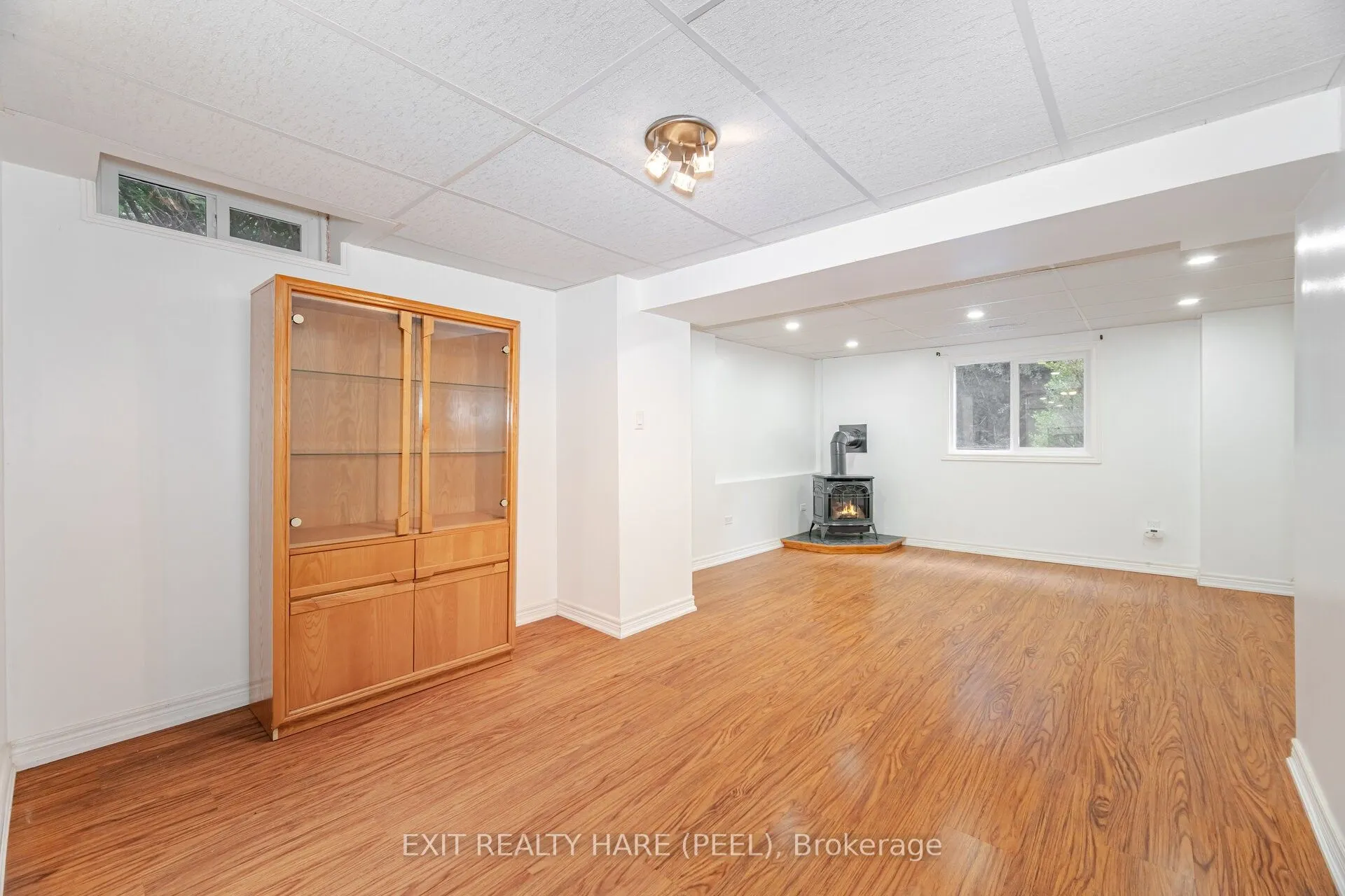 60 Esker Drive