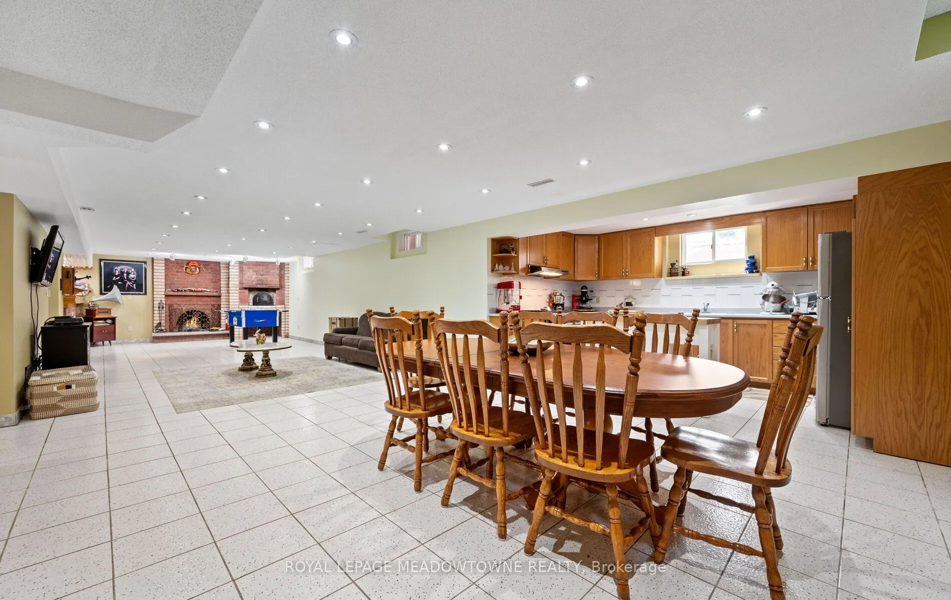 36 Shadywood Road