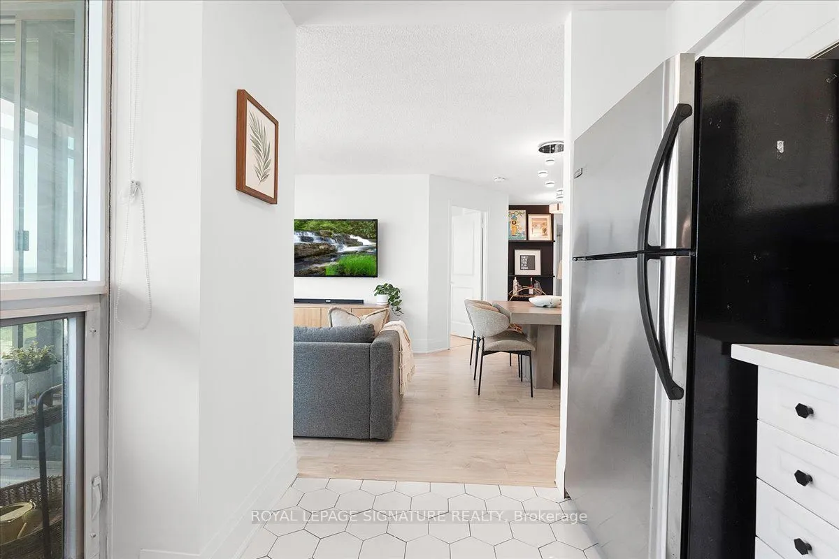 225 Sherway Gardens Road, #2105