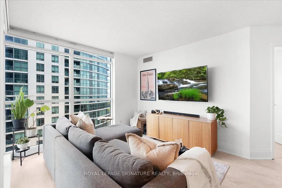 225 Sherway Gardens Road, #2105