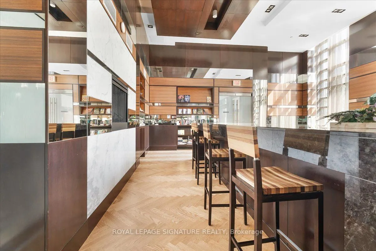225 Sherway Gardens Road, #2105