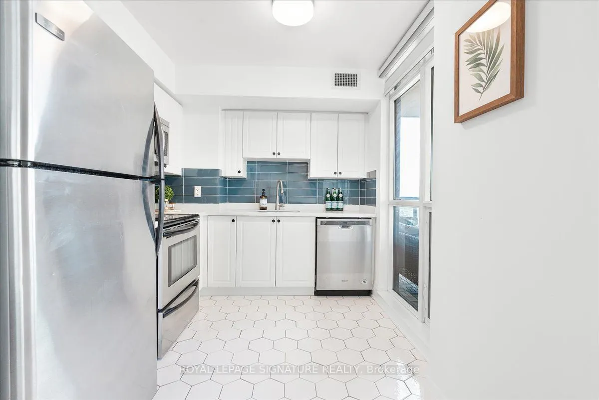 225 Sherway Gardens Road, #2105