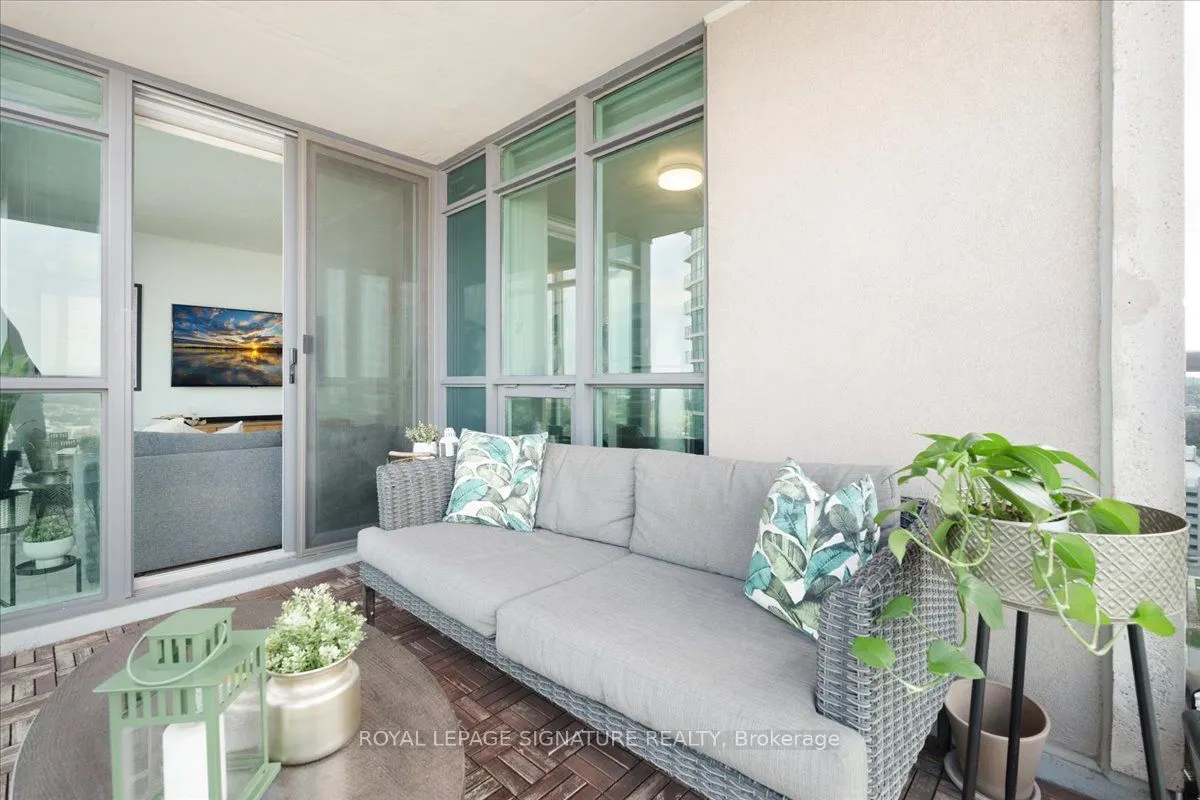 225 Sherway Gardens Road, #2105