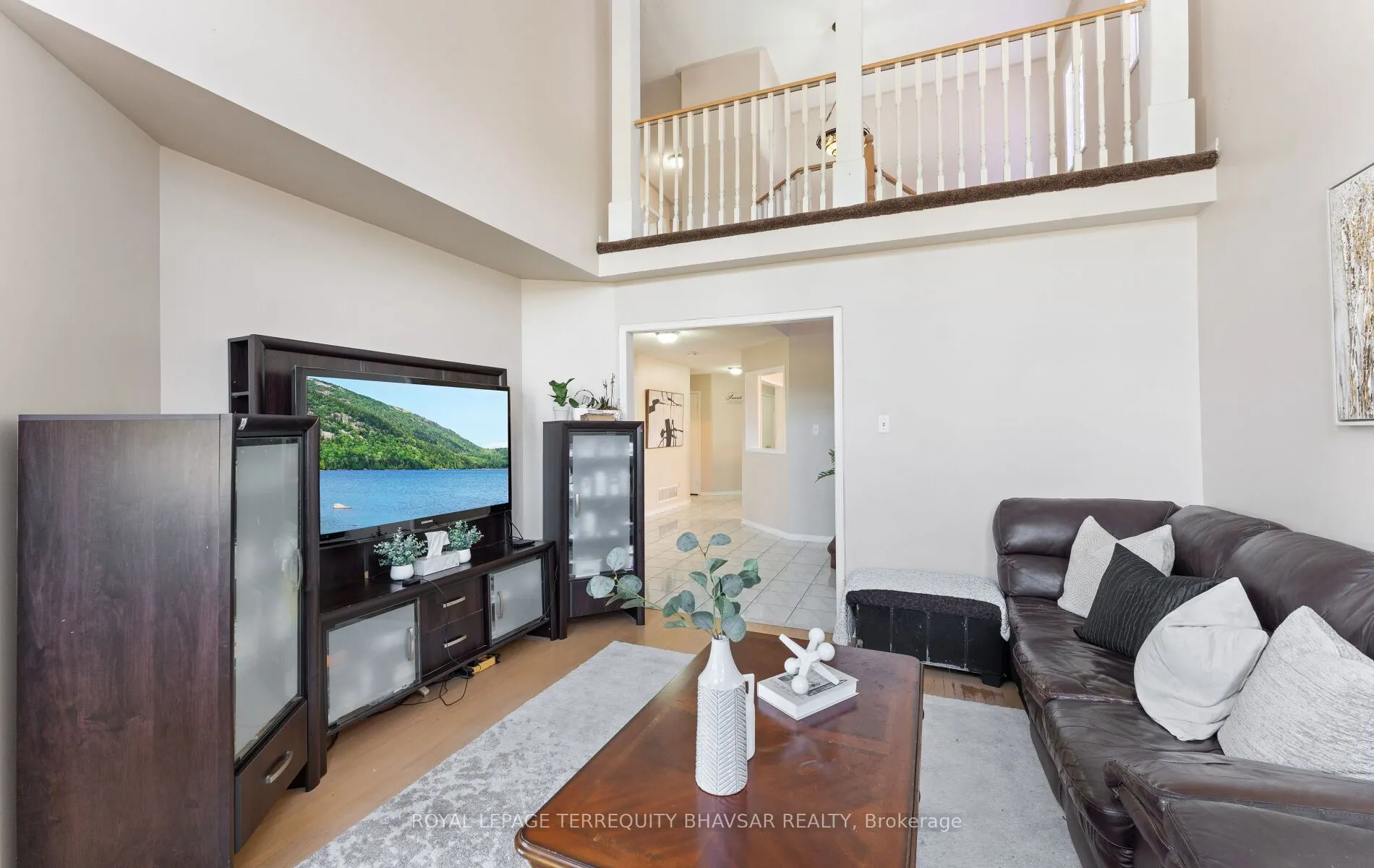 382 Harrowsmith Drive