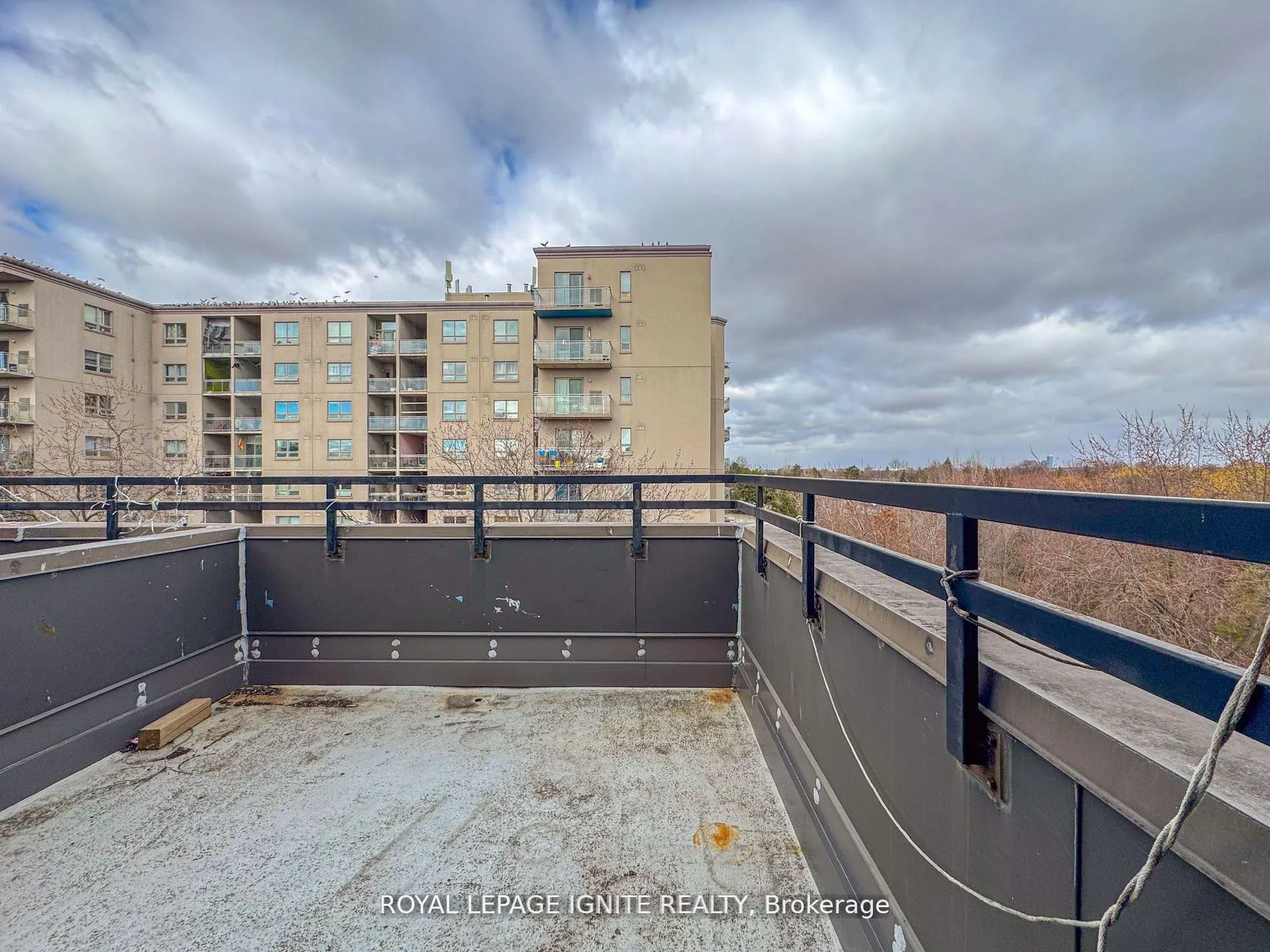 3455 Morning Star Drive, #208