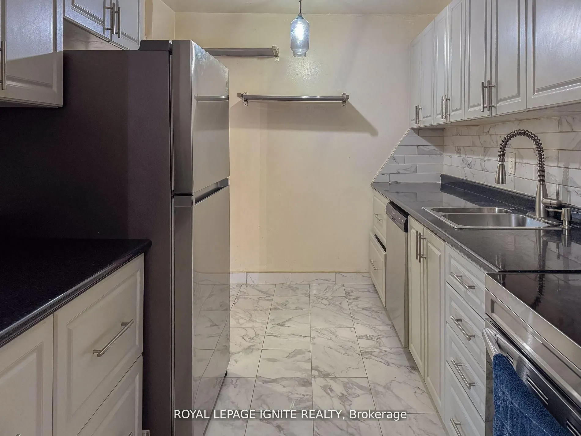 3455 Morning Star Drive, #208