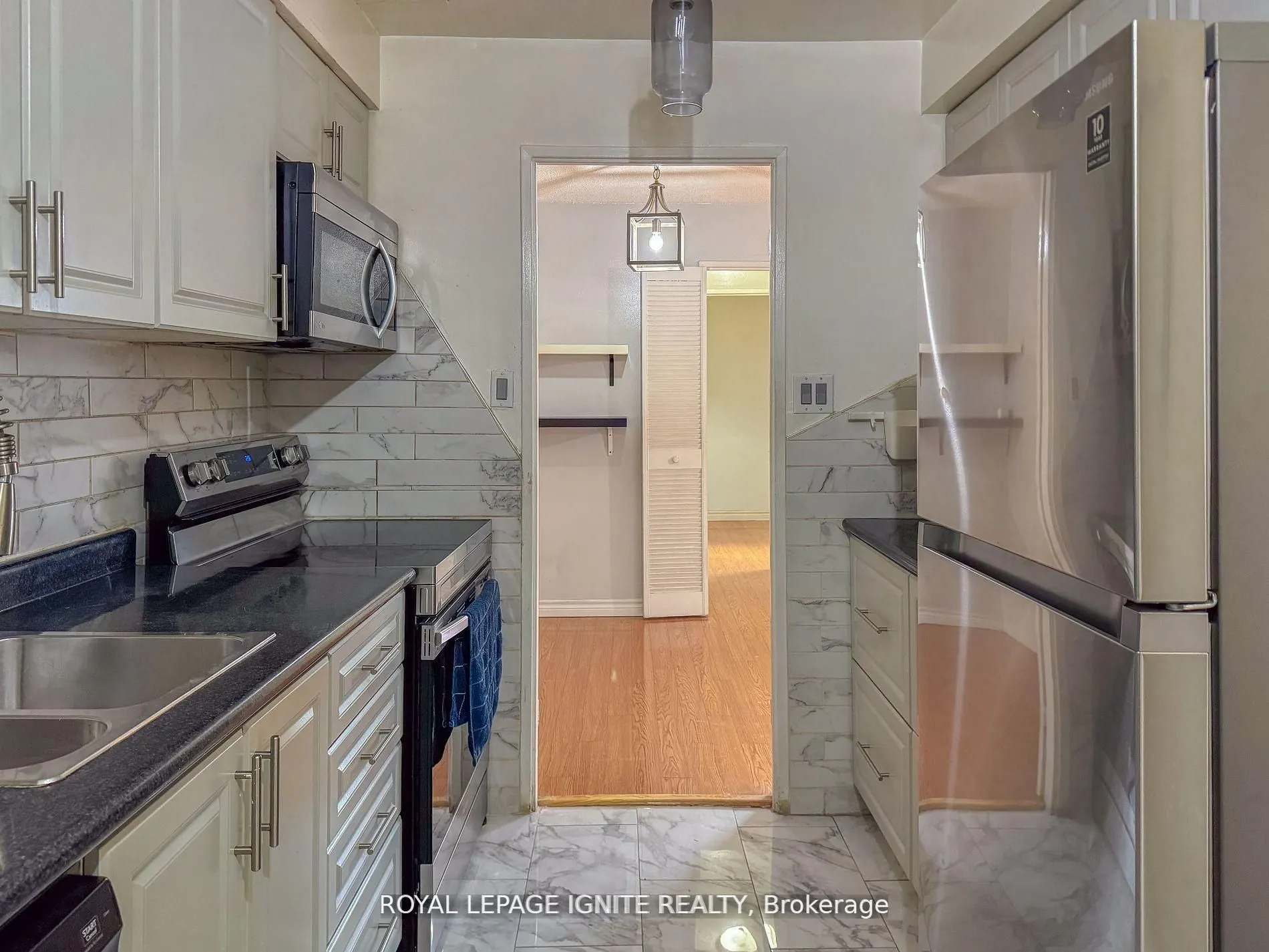3455 Morning Star Drive, #208