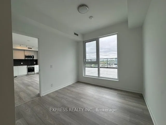 285 Dufferin Street, #825