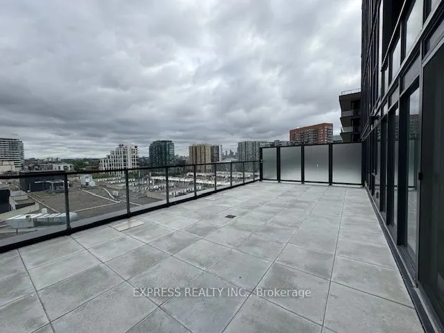 285 Dufferin Street, #825