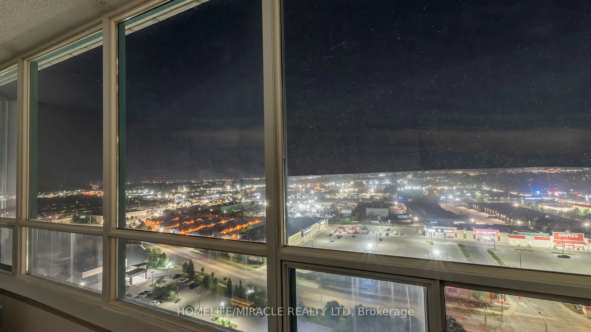 550 Webb Drive, #2009