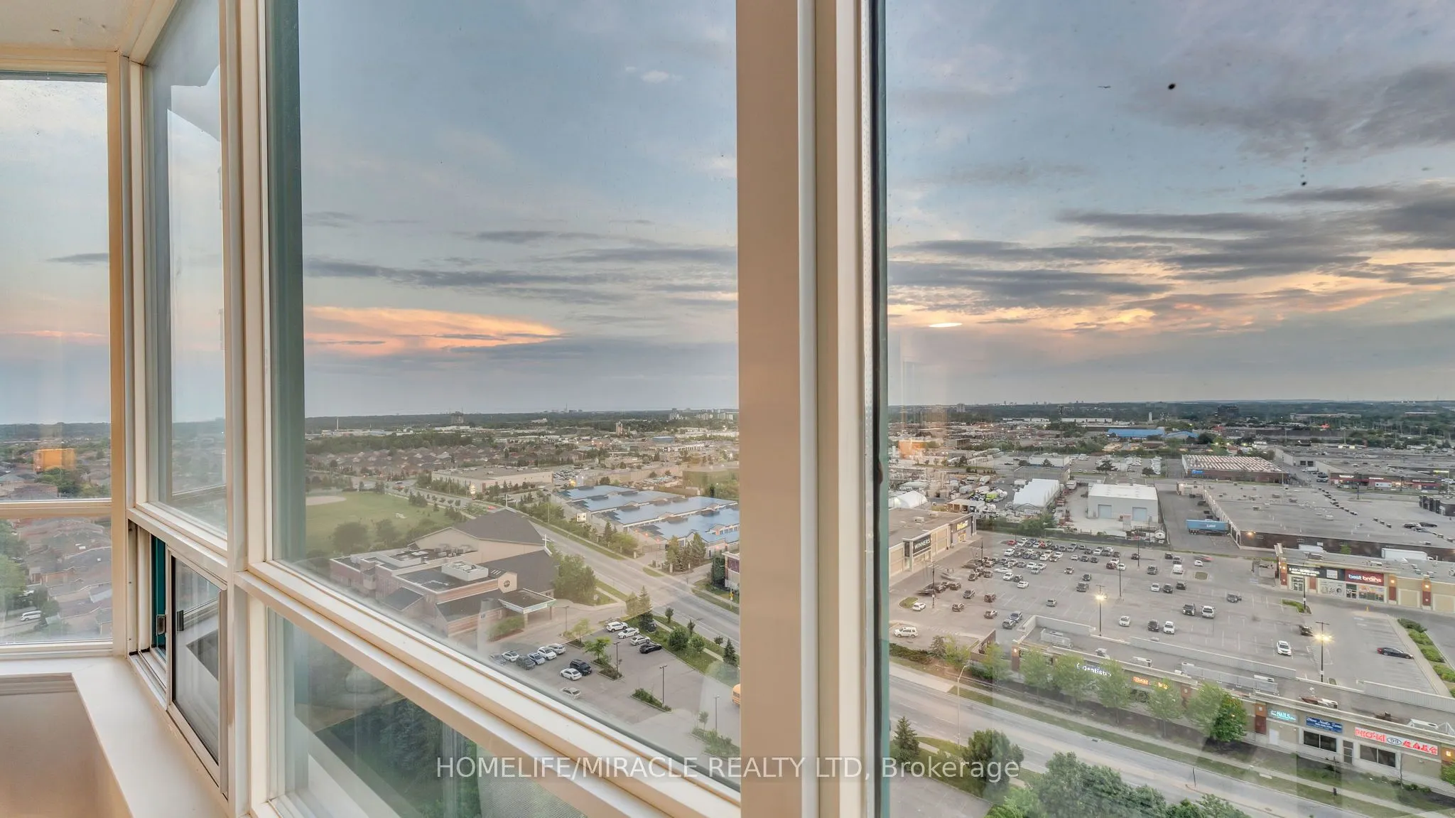 550 Webb Drive, #2009