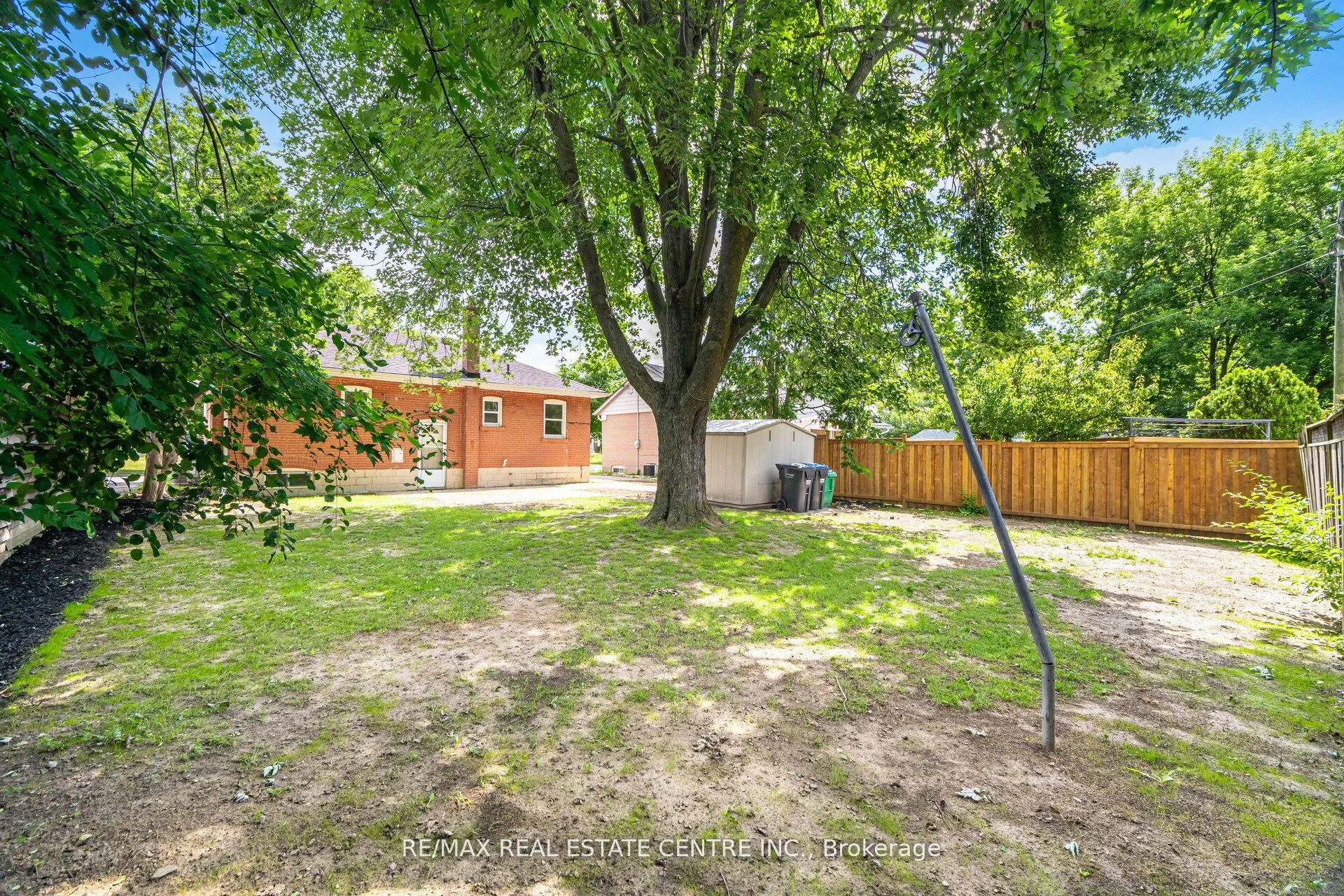 13 Glendale Avenue