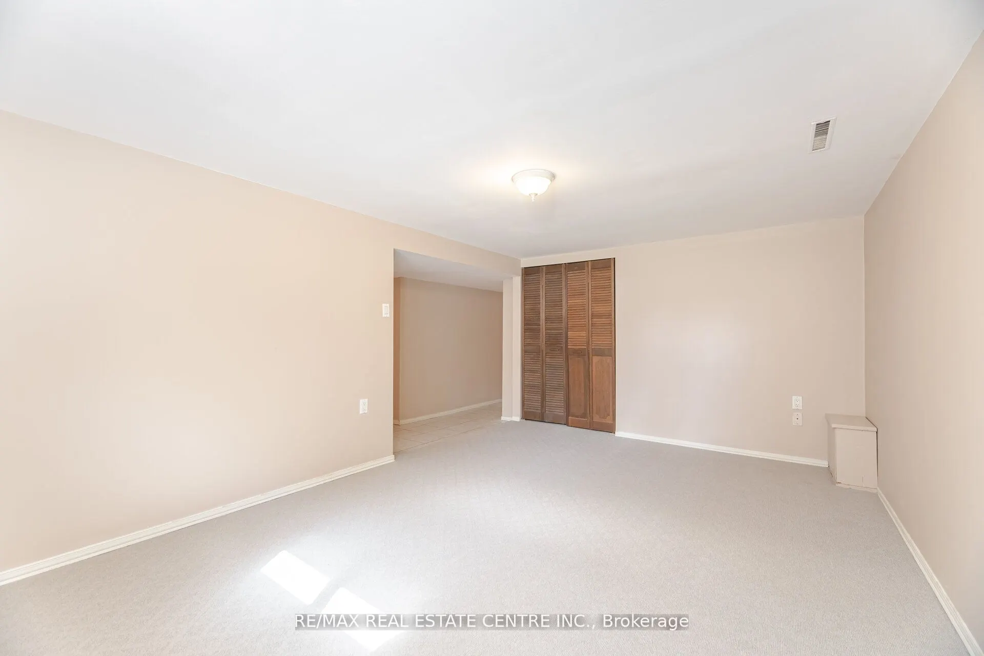 13 Glendale Avenue