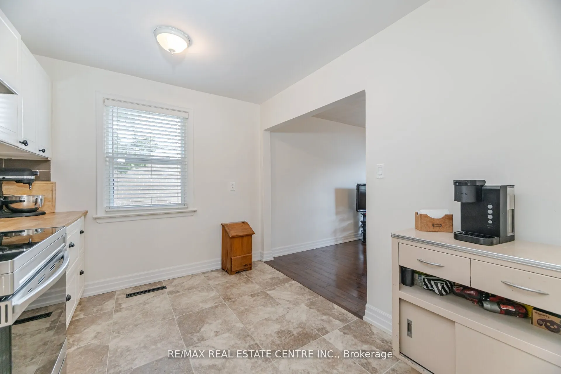 13 Glendale Avenue