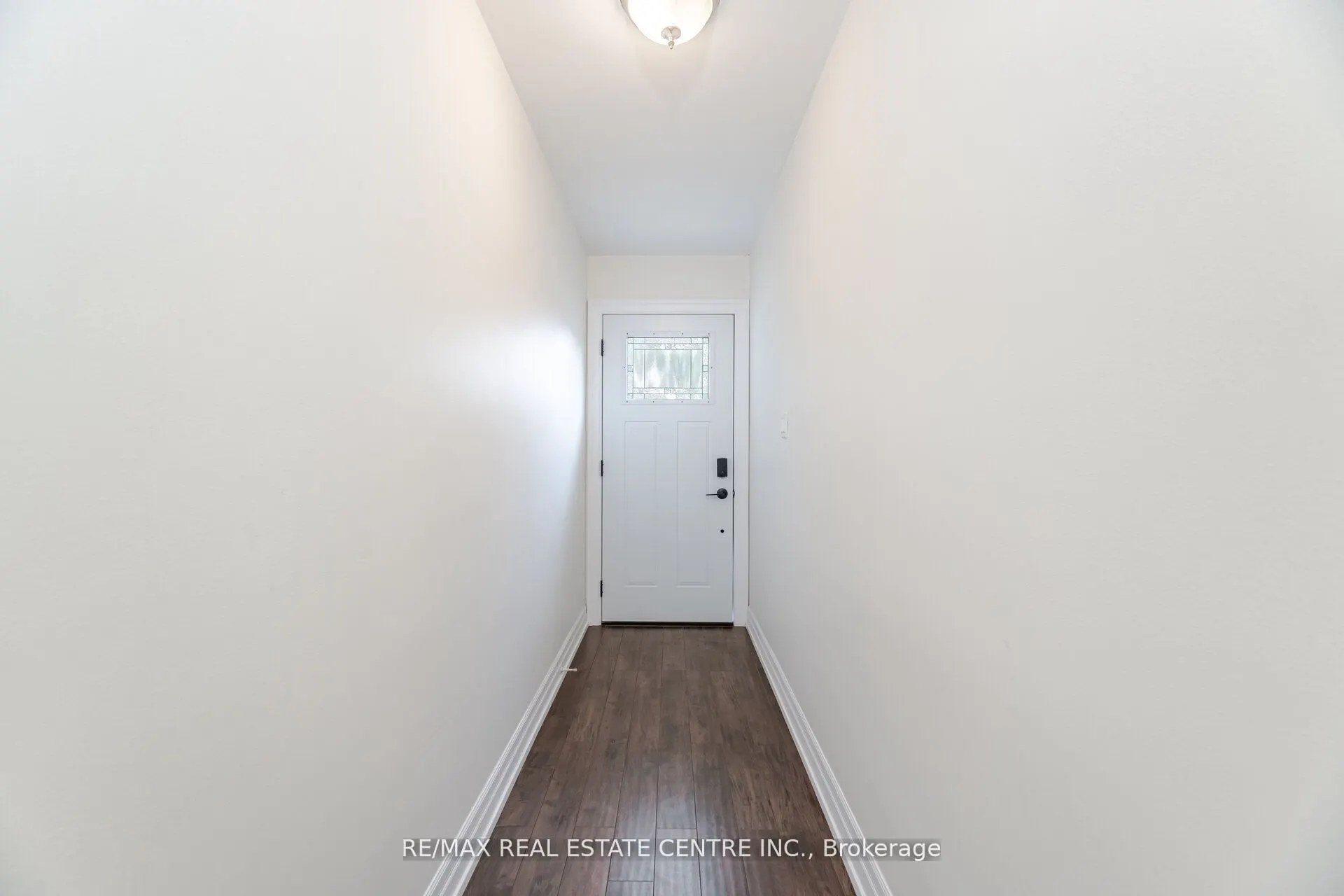 13 Glendale Avenue